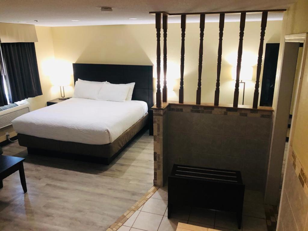 Wallaceburg Inn 外观 照片