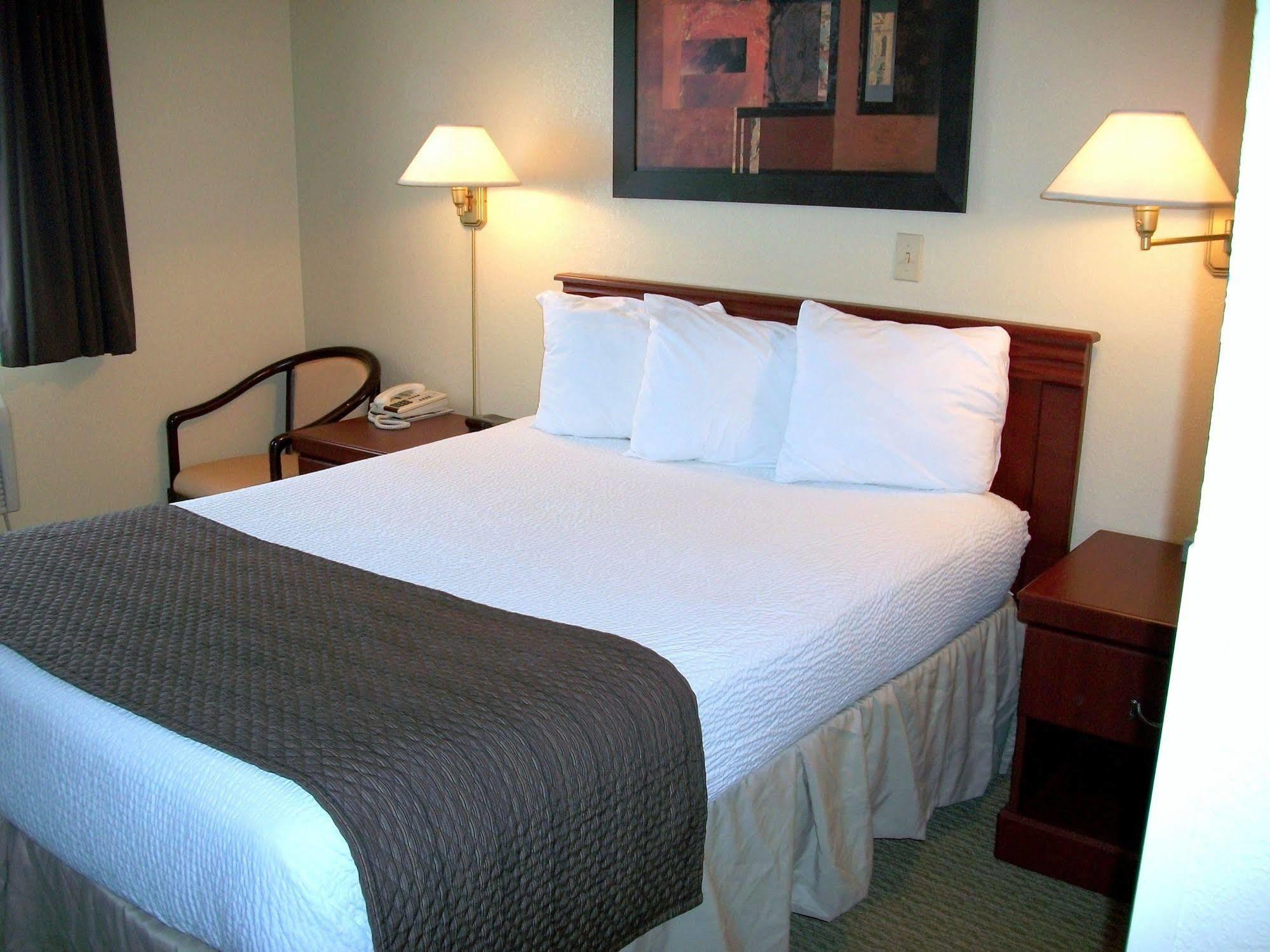Wallaceburg Inn 外观 照片